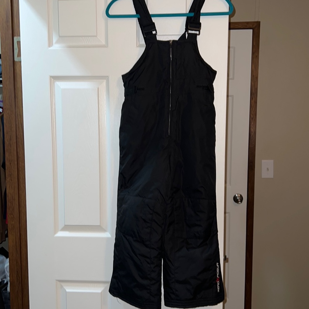 In good condition no pets or smoke